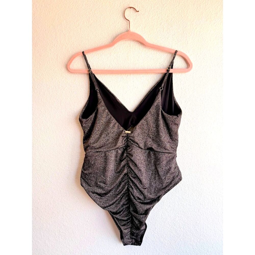 Beach Bunny Cut Out Ruched One Piece Swimsuit in Gold Shimmer Black size XL - Picture 6 of 11